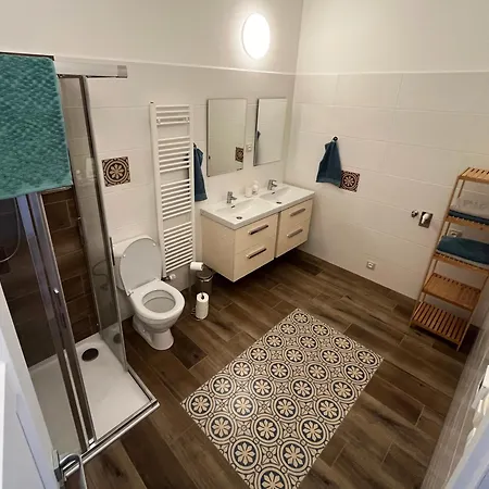 Stara Skola Apartment Misov