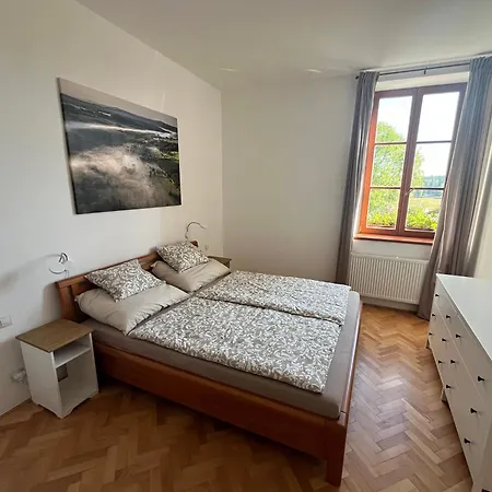 Stara Skola Misov